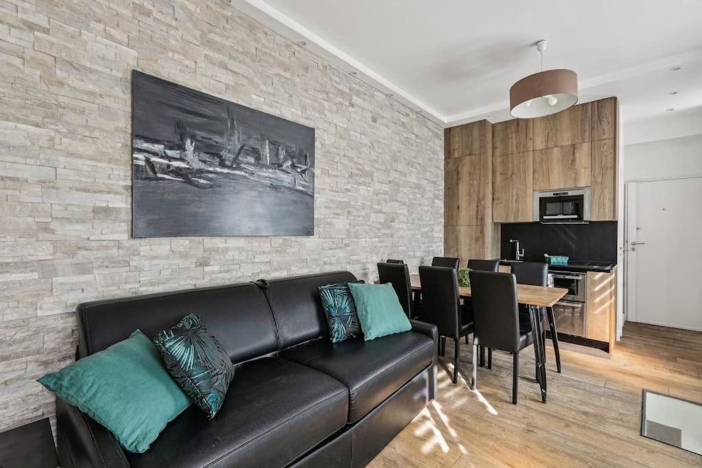 פריז 03 Tour Eiffel Appartement Pour 7 Personnes מראה חיצוני תמונה